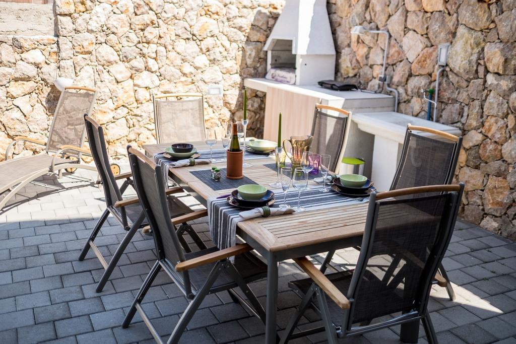 Luxury Spa Apartment Luna Njivice Rum bild