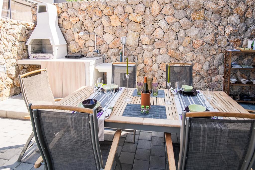 Luxury Spa Apartment Luna Njivice Rum bild