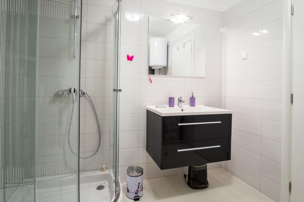 Luxury Spa Apartment Luna Njivice Rum bild