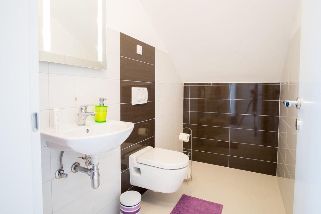 Luxury Spa Apartment Luna Njivice Rum bild